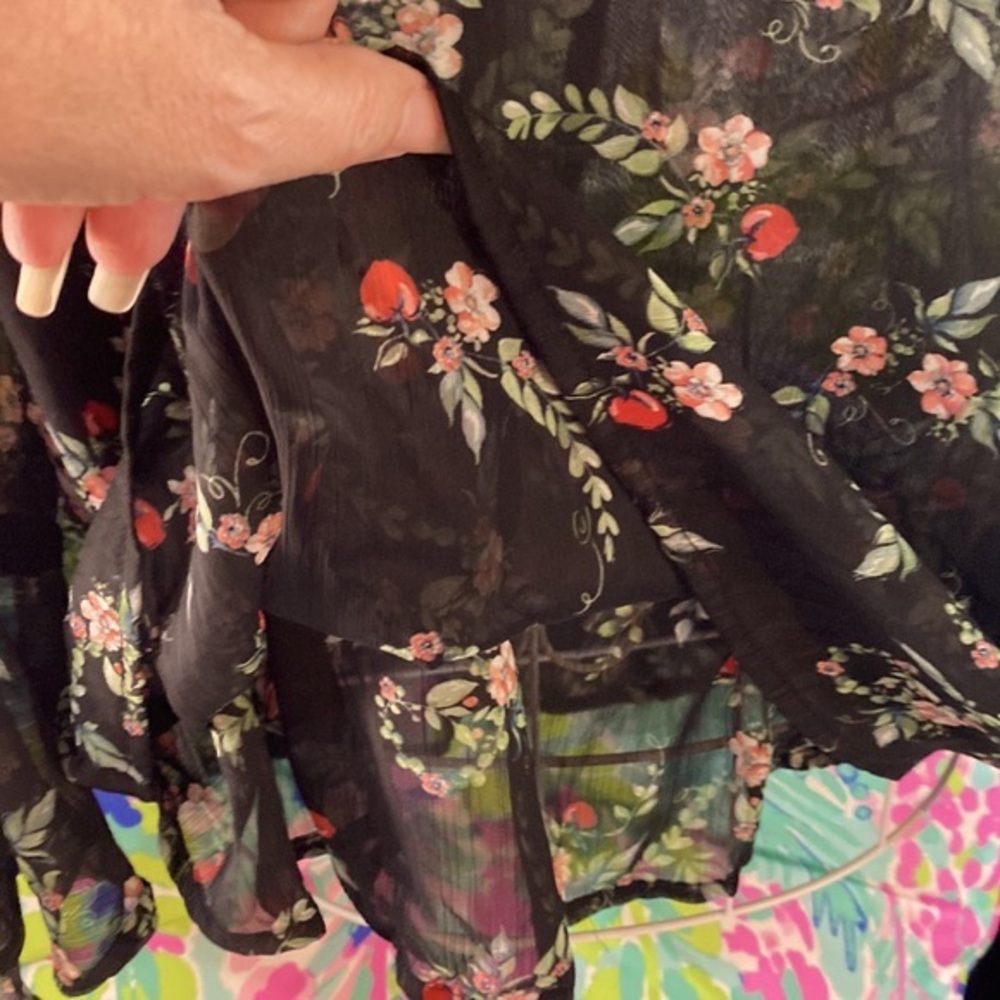 Disney Snow White red apple print on black chiffon top - Picture 5 of 9
